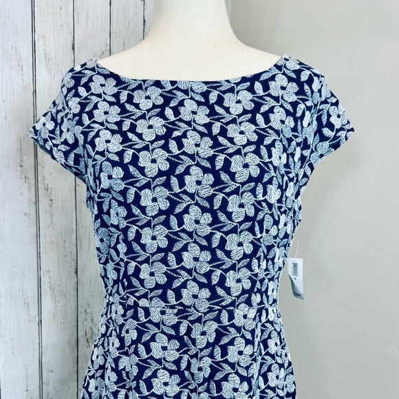 Old Navy | Navy & White Floral Cotton Dress - Picture 2 of 13
